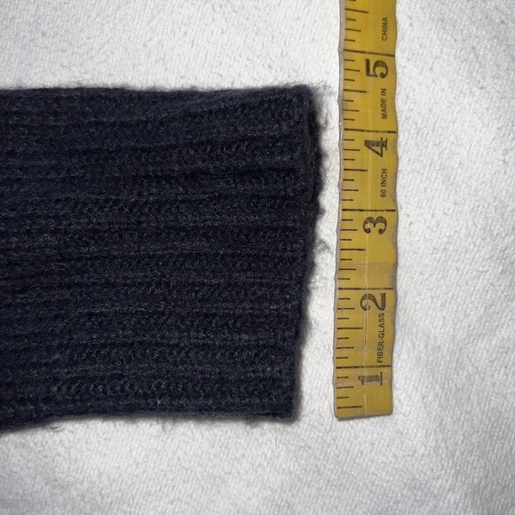 LOFT Outlet Black/Red/Pink/Sequin Patterned Crewneck Sweater- L - Picture 8 of 13